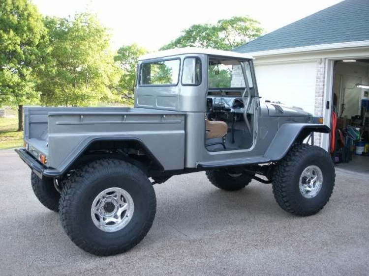 Chơi offroad bằng xe cũ, gian nan chồng chất gian nan. Chơi offroad bằng xe cũ, gian nan chồng chất gian nan.