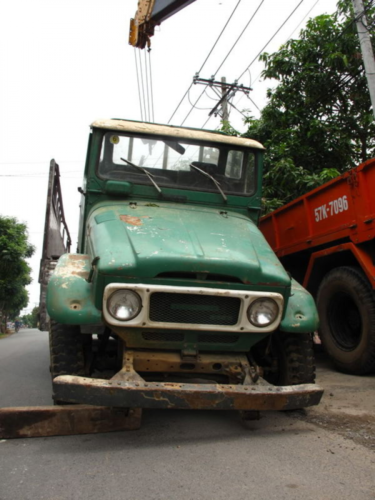 Chơi offroad bằng xe cũ, gian nan chồng chất gian nan.