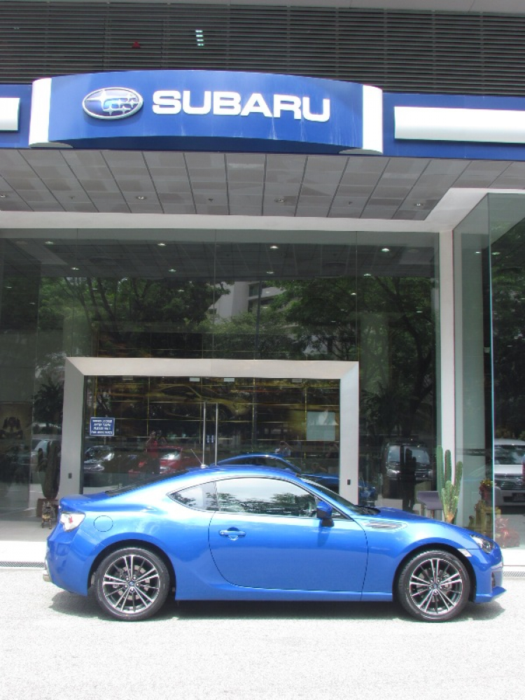 Tham quan Motor Image - Subaru Hub Showroom Singapore 29/10/2012