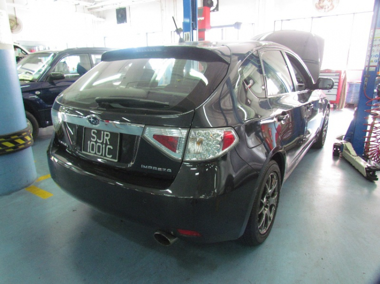 Tham quan Motor Image - Subaru Hub Showroom Singapore 29/10/2012 Tham quan Motor Image - Subaru Hub Showroom Singapore 29/10/2012
