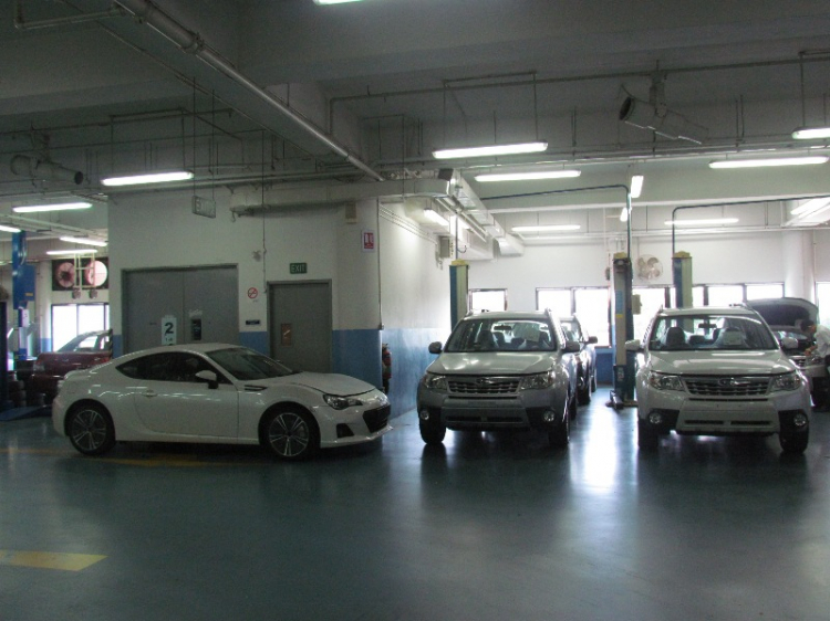 Tham quan Motor Image - Subaru Hub Showroom Singapore 29/10/2012 Tham quan Motor Image - Subaru Hub Showroom Singapore 29/10/2012