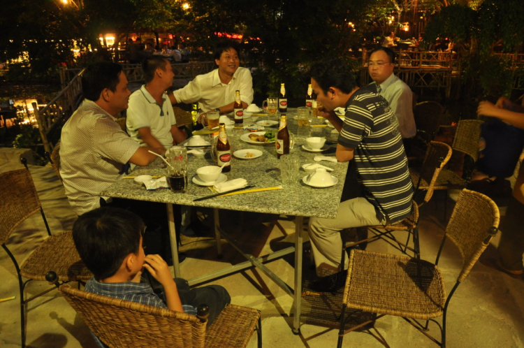 Thứ Ba: Ngày Hội Kết Nối Thành Viên