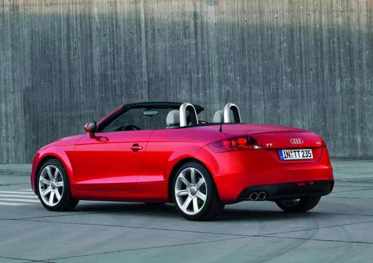 AUDI TT ROADSTER