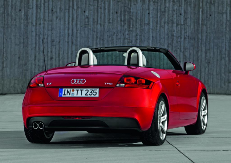 AUDI TT ROADSTER