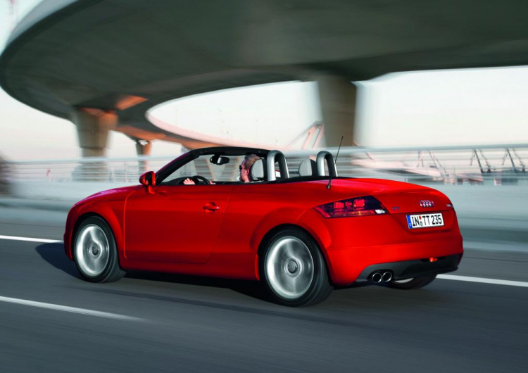 AUDI TT ROADSTER