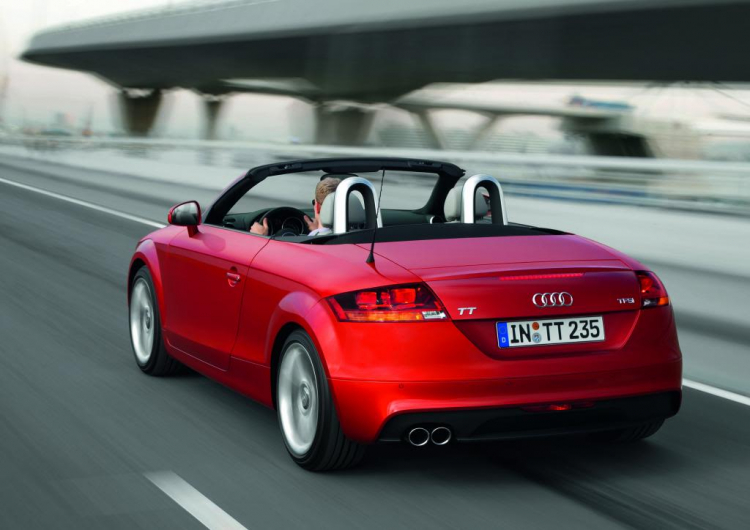 AUDI TT ROADSTER