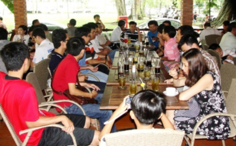 Cà Phơ cuối năm với các Bác nhà FORD, tại Rose 9h sáng 07/2/2013 các Bác nhé !