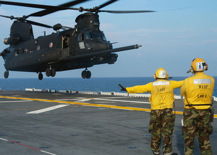 Tìm hiểu về hàng không mẫu hạm Mỹ USS Nimitz