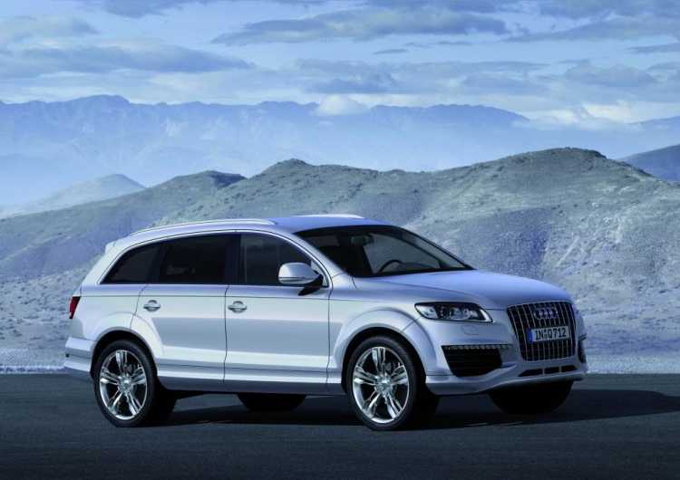 AUDI Q7 V12 TDI