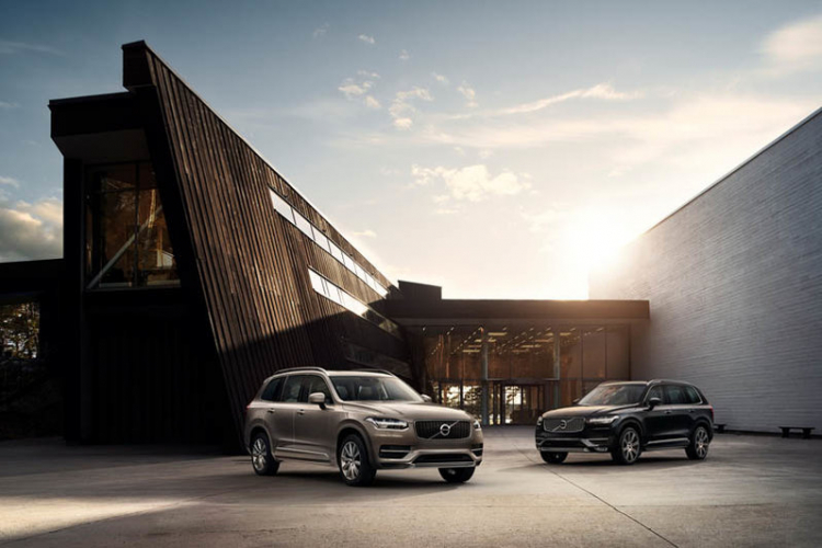 Hình ảnh và video chi tiết Volvo XC90 2015