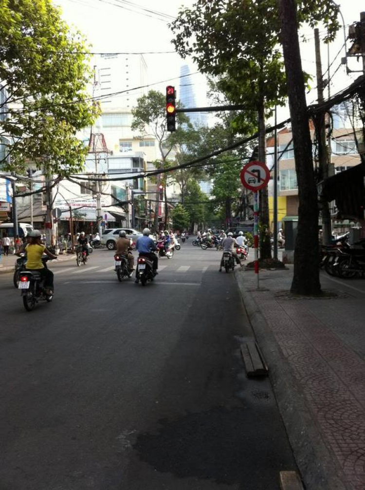 Cập nhật  hướng đi lên cầu Calmet