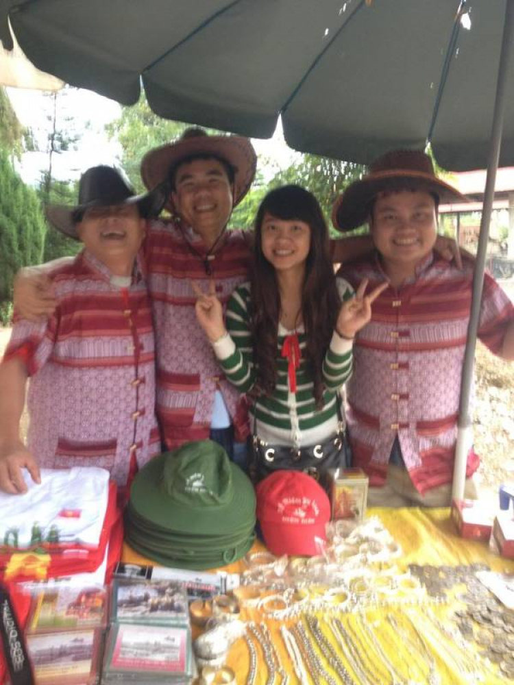 Xuyên Việt- mong muốn giao lưu trên đường với oser trên mọi miền đất nước. Xuyên Việt- mong muốn giao lưu trên đường với oser trên mọi miền đất nước.