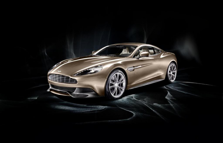 ASTON MARTIN VANQUISH