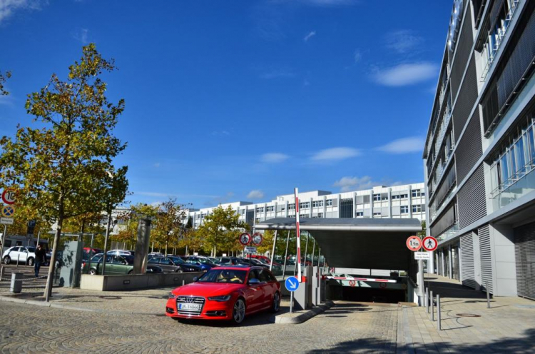 OSPD diễn đàn Otosaigon ghé thăm Showroom và bảo tàng Audi tại Numberg- Đức