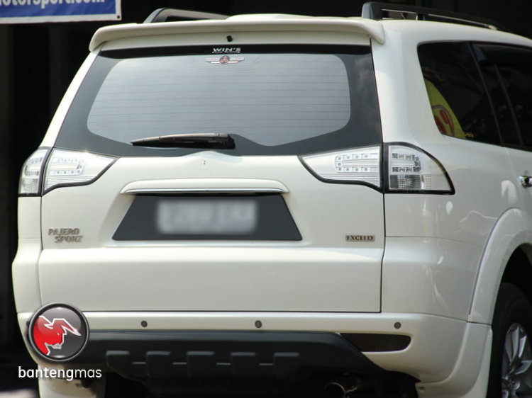 pajero sport v6 , độ thêm vài món option .