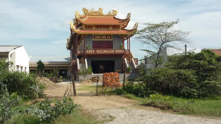Một ngày lang thang ở Bến Tre. Một ngày lang thang ở Bến Tre.