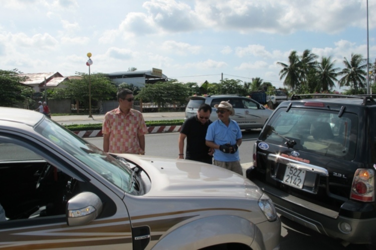 Trao tặng nhà tình thương tại Bến Tre ngày 2/12/2012