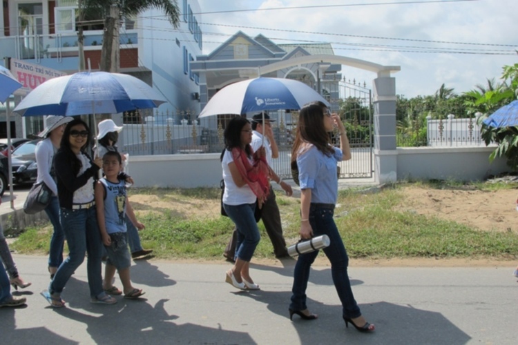 Trao tặng nhà tình thương tại Bến Tre ngày 2/12/2012
