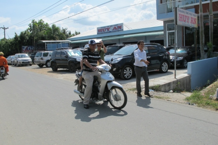 Trao tặng nhà tình thương tại Bến Tre ngày 2/12/2012 Trao tặng nhà tình thương tại Bến Tre ngày 2/12/2012