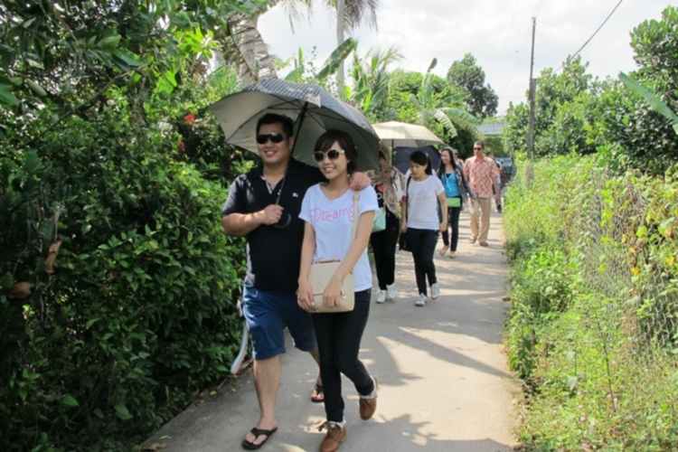 Trao tặng nhà tình thương tại Bến Tre ngày 2/12/2012 Trao tặng nhà tình thương tại Bến Tre ngày 2/12/2012