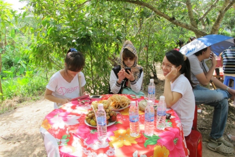 Trao tặng nhà tình thương tại Bến Tre ngày 2/12/2012