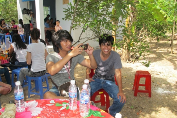 Trao tặng nhà tình thương tại Bến Tre ngày 2/12/2012