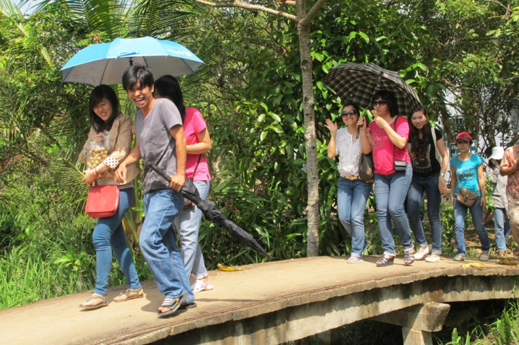 Trao tặng nhà tình thương tại Bến Tre ngày 2/12/2012
