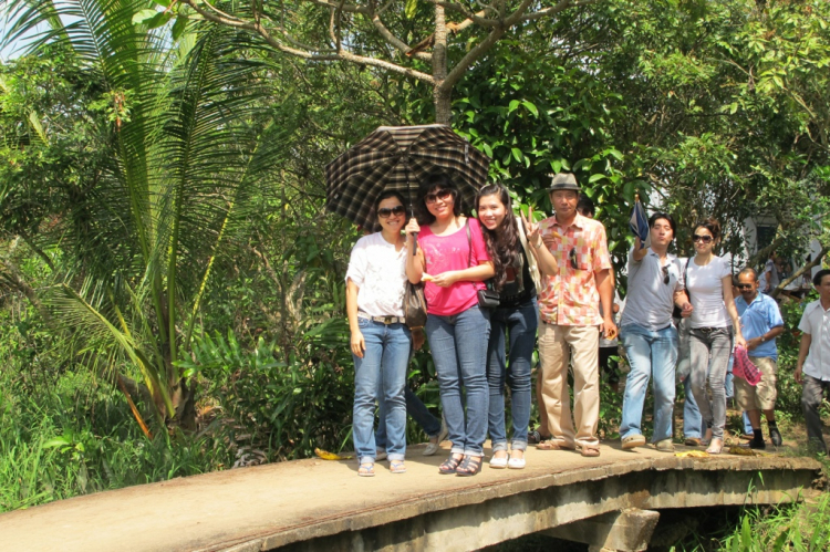Trao tặng nhà tình thương tại Bến Tre ngày 2/12/2012