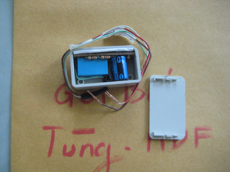 Lock cửa bán tự động Lock cửa bán tự động