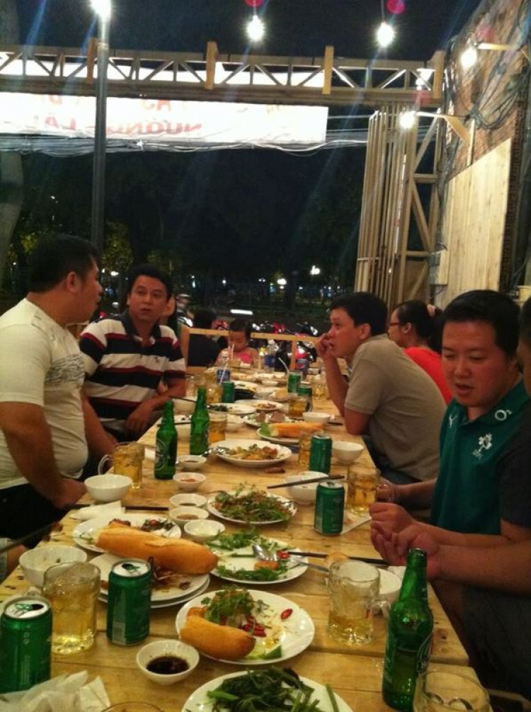 Hội "Thi Ca Bo Ke"