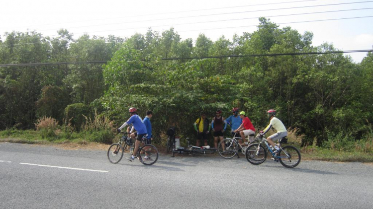 Vượt lên chính mình_ Tập IV_ MTB đổ bộ Vũng Tàu! ( Hình ảnh từ trang 20..)