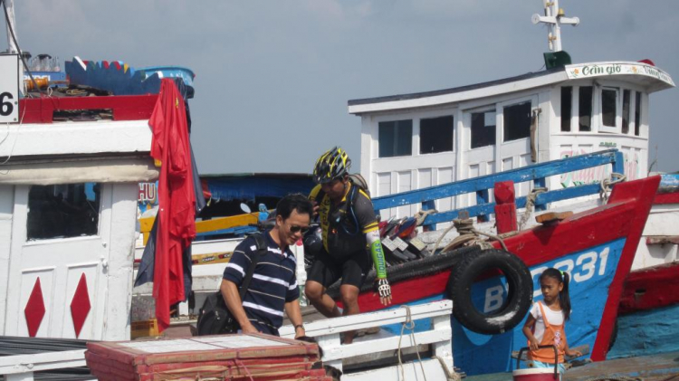 Vượt lên chính mình_ Tập IV_ MTB đổ bộ Vũng Tàu! ( Hình ảnh từ trang 20..) Vượt lên chính mình_ Tập IV_ MTB đổ bộ Vũng Tàu! ( Hình ảnh từ trang 20..)