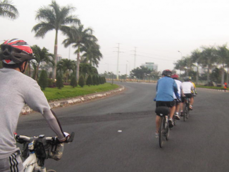 Vượt lên chính mình_ Tập IV_ MTB đổ bộ Vũng Tàu! ( Hình ảnh từ trang 20..)