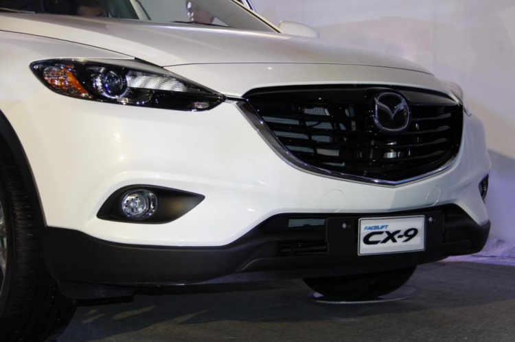 Đêm ra mắt hoành tráng của Mazda 6 và CX-9 tại Việt Nam