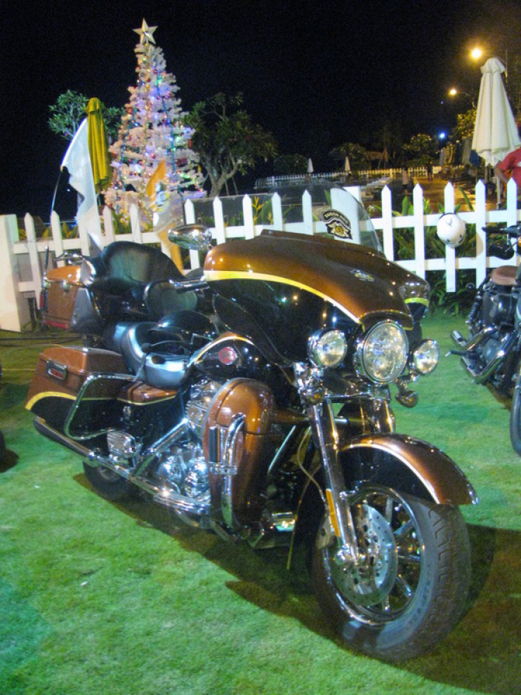 Accord Club: Tụ tập vui chơi, cà phê, ọp ẹp Accord Club: Tụ tập vui chơi, cà phê, ọp ẹp