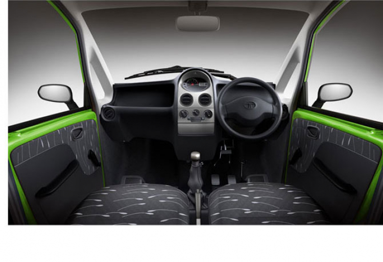 Tata Nano về Việt Nam với giá 200 triệu đồng Tata Nano về Việt Nam với giá 200 triệu đồng