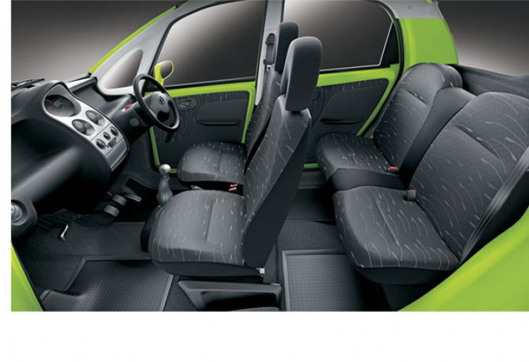 Tata Nano về Việt Nam với giá 200 triệu đồng Tata Nano về Việt Nam với giá 200 triệu đồng