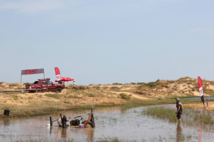 Tường thuật & hình ảnh giải Thử thách đồi cát Phan Thiết 2012 - chào mừng 10 năm OS