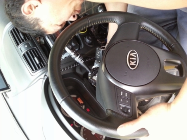 Vài tiện ích cho xe KIA và HYUNDAI, tiện ích mới: Thay loa cho K3. Vài tiện ích cho xe KIA và HYUNDAI, tiện ích mới: Thay loa cho K3.