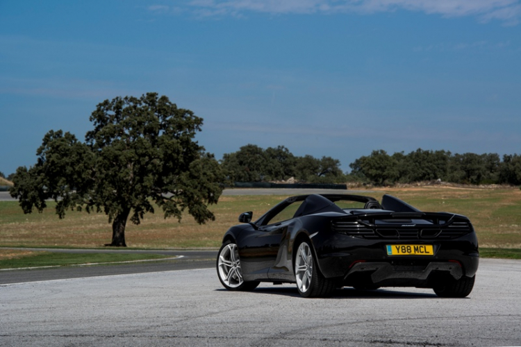 MC LAREN 12C SPIDER....................................................khi nào sẽ về VN :)