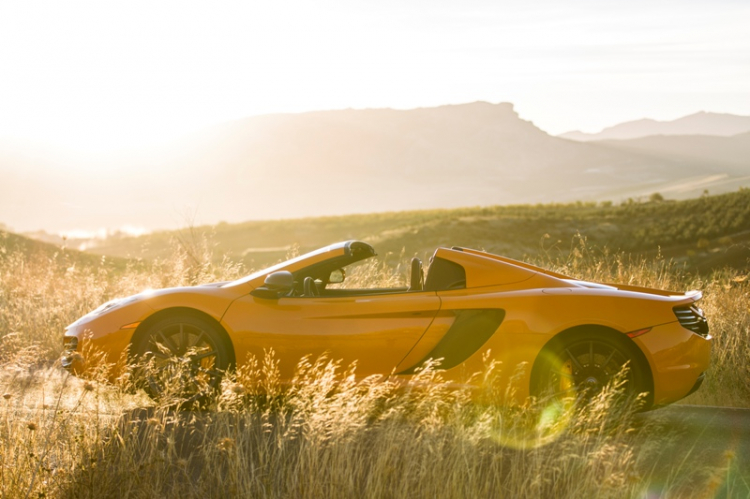 MC LAREN 12C SPIDER....................................................khi nào sẽ về VN :)