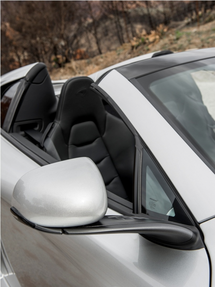 MC LAREN 12C SPIDER....................................................khi nào sẽ về VN :) MC LAREN 12C SPIDER....................................................khi nào sẽ về VN :)