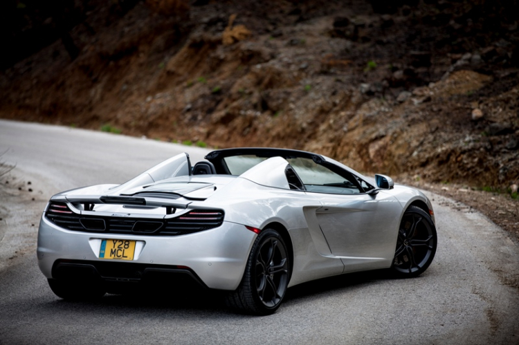 MC LAREN 12C SPIDER....................................................khi nào sẽ về VN :)