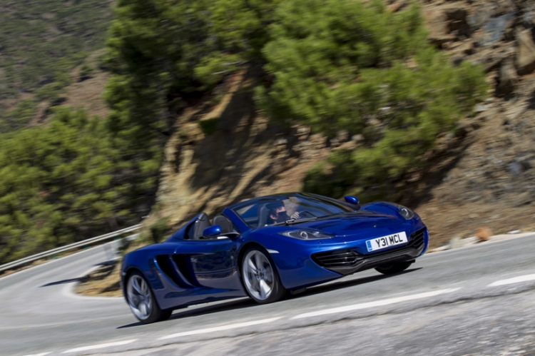 MC LAREN 12C SPIDER....................................................khi nào sẽ về VN :)