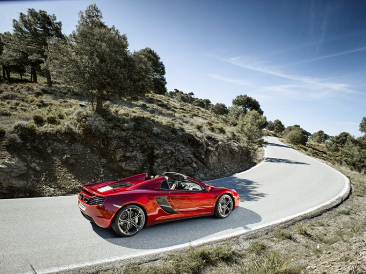 MC LAREN 12C SPIDER....................................................khi nào sẽ về VN :)