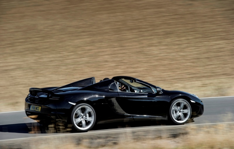 MC LAREN 12C SPIDER....................................................khi nào sẽ về VN :)