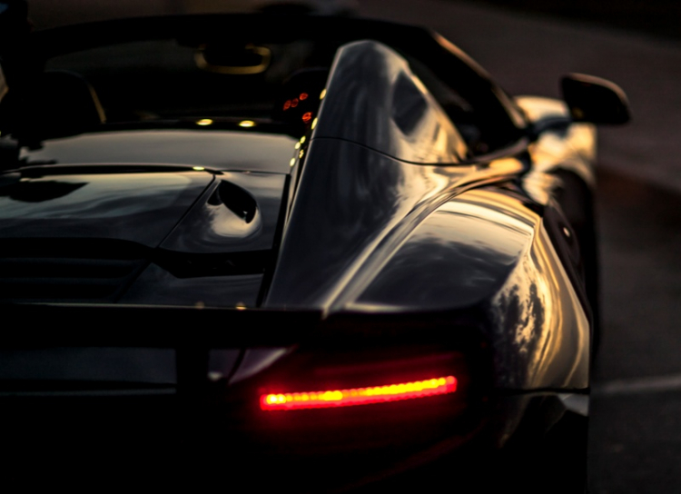 MC LAREN 12C SPIDER....................................................khi nào sẽ về VN :)