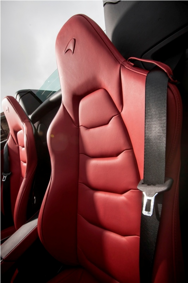 MC LAREN 12C SPIDER....................................................khi nào sẽ về VN :)