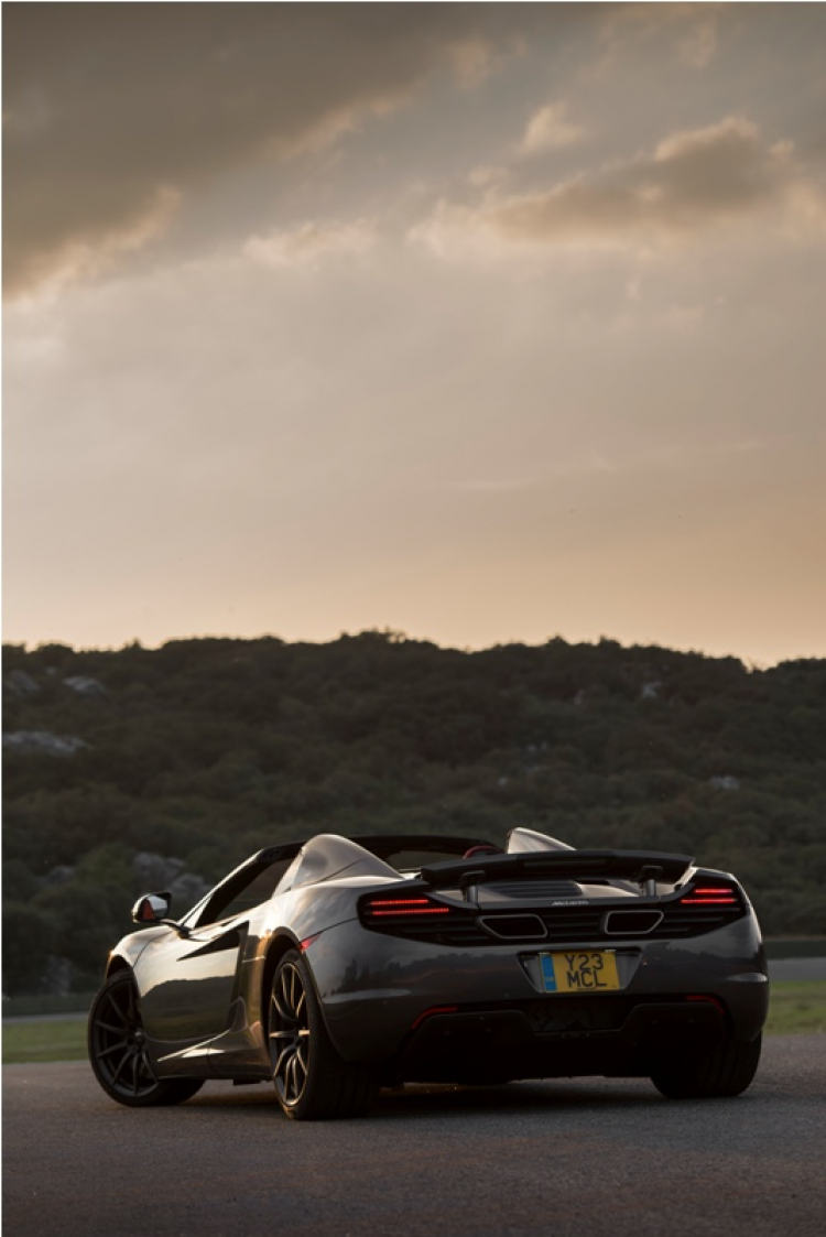 MC LAREN 12C SPIDER....................................................khi nào sẽ về VN :)