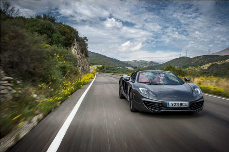 MC LAREN 12C SPIDER....................................................khi nào sẽ về VN :)